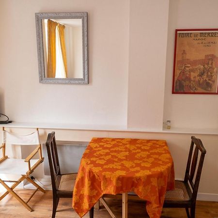 Appartement Place Des Cordeliers ディナン エクステリア 写真
