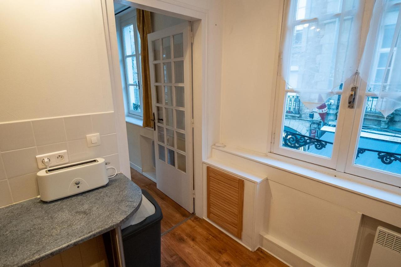 Appartement Place Des Cordeliers ディナン エクステリア 写真